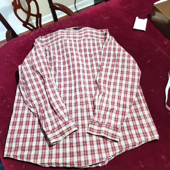 L.L. Bean long-sleeved shirt - Picture 6 of 6